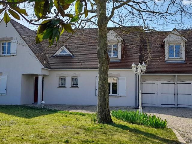 Maison 6 pièces 224 m²