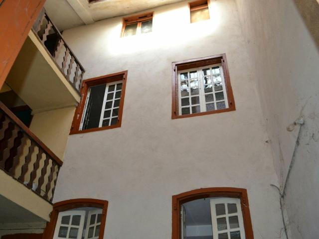 Maison 6 pièces 250 m²