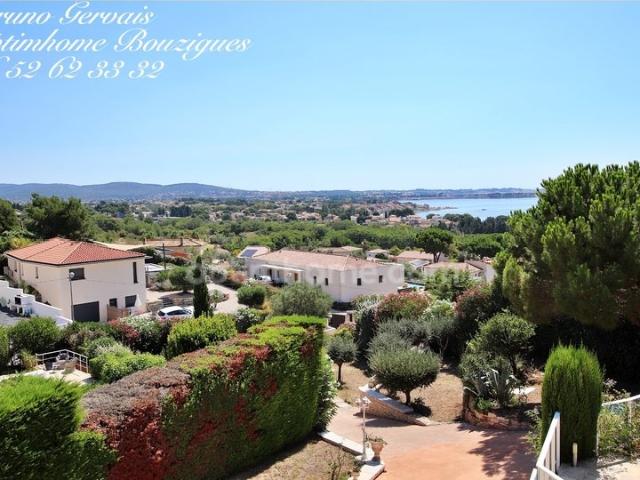 Maison 6 pièces 250 m²