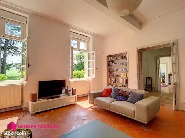 Maison 6 pièces 250 m²