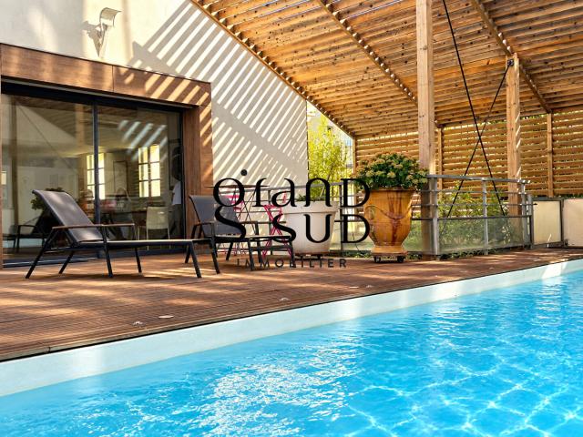 Maison 6 pièces 253 m²