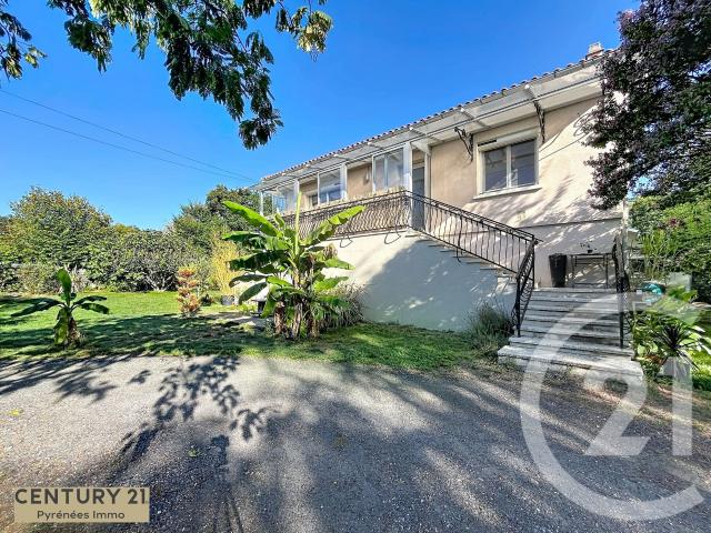 Maison 6 pièces 267 m²