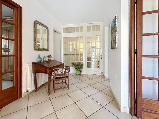 Maison 6 pièces 260 m²