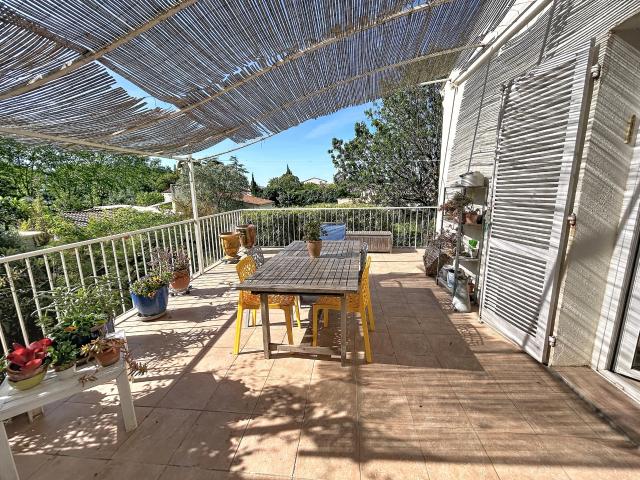 Maison 6 pièces 260 m²