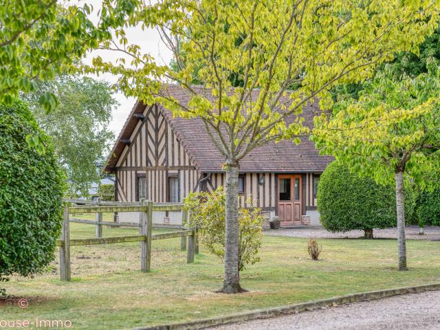 Maison 6 pièces 260 m²