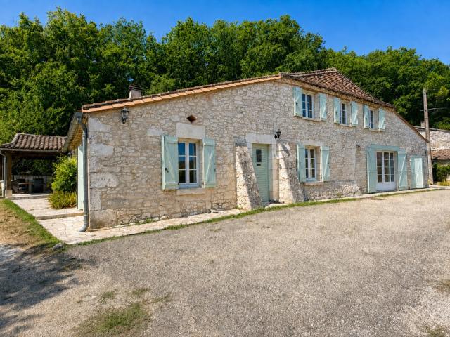 Maison 6 pièces 274 m²