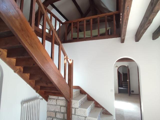Maison 6 pièces 278 m²