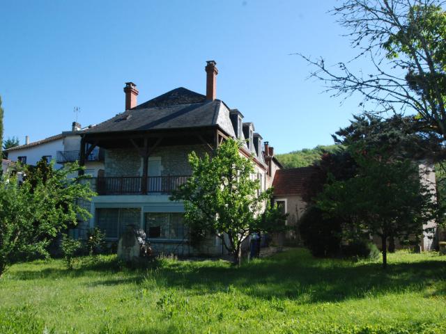 Maison 6 pièces 270 m²
