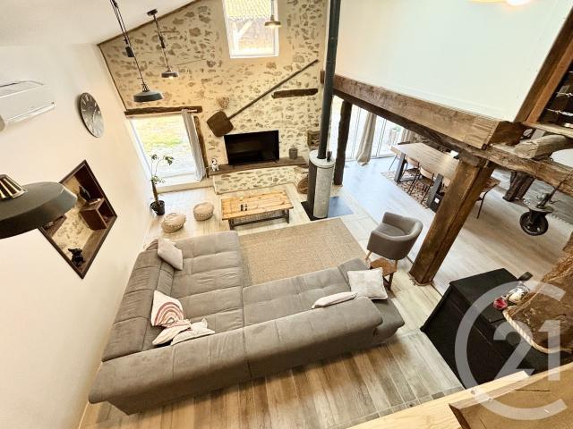 Maison 6 pièces 271 m²