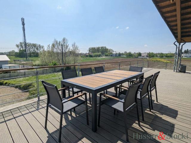 Maison 6 pièces 272 m²
