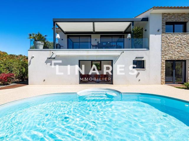 Maison 6 pièces 285 m²