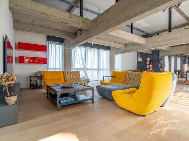 Maison 6 pièces 288 m²