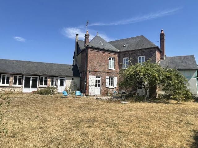 Maison 6 pièces 280 m²