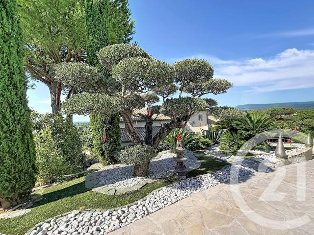 Maison 6 pièces 280 m²