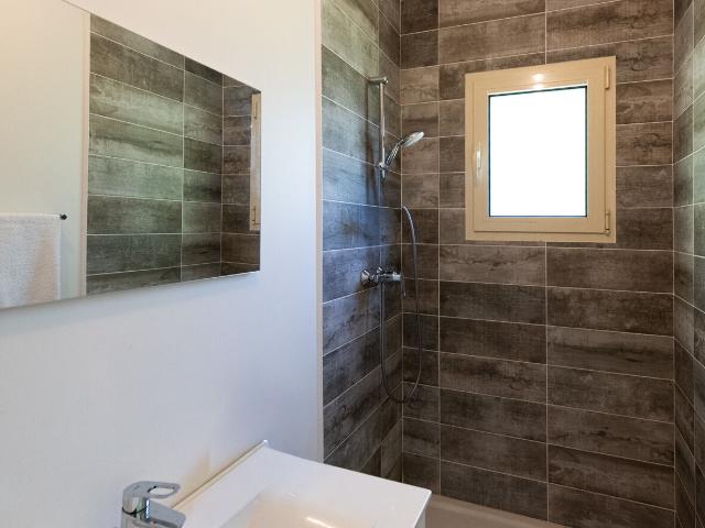 Maison 6 pièces, 280 m² à louer à Saint Cyr au Mont d'Or 69450