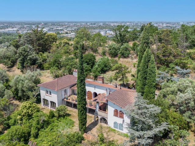 Maison 6 pièces 283 m²