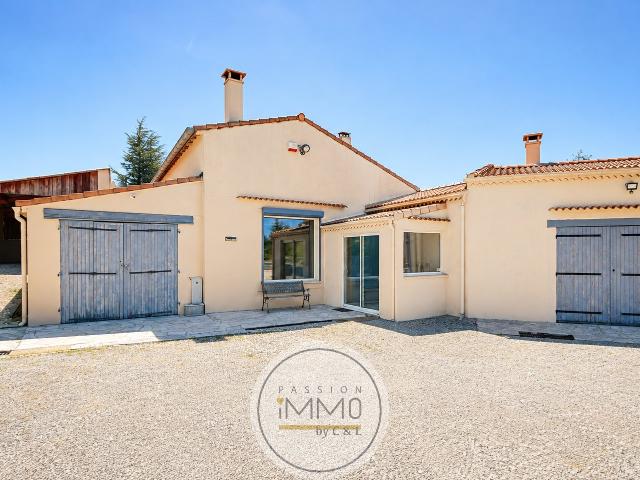 Maison 6 pièces 295 m²
