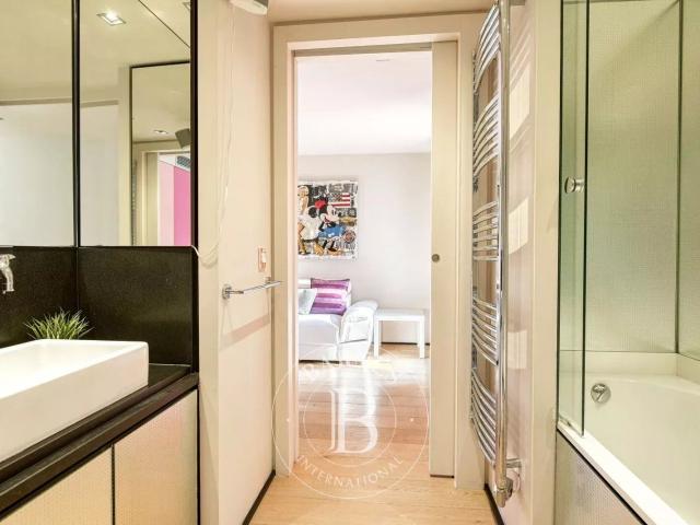 Maison 6 pièces, 296 m² à louer à Saint Didier au Mont d'Or 69370