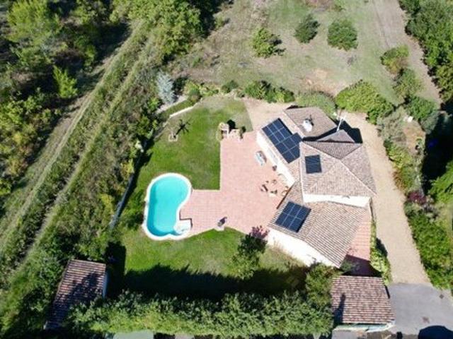 Maison 6 pièces 290 m²