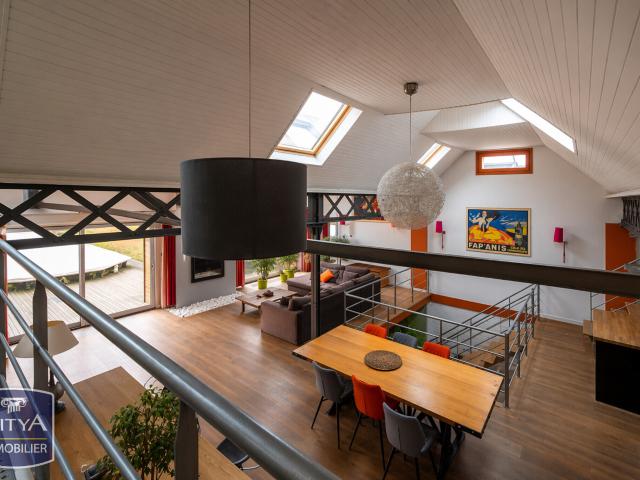 Maison 6 pièces 290 m²