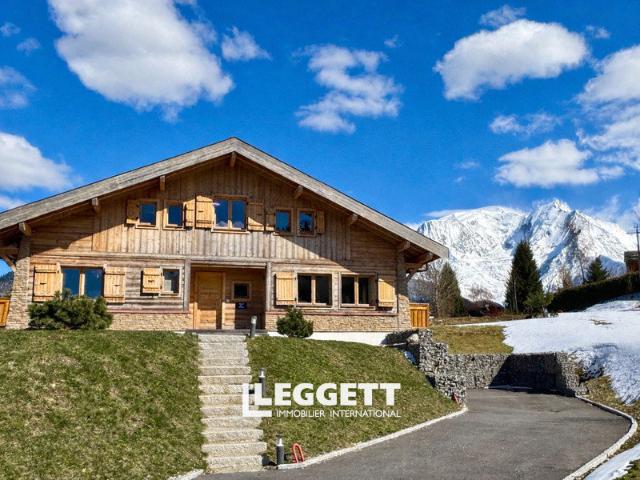 Maison 6 pièces 300 m²