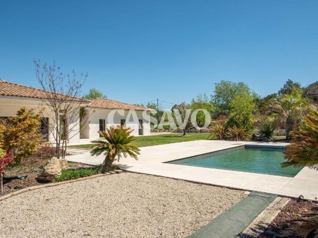 Maison 6 pièces 300 m²