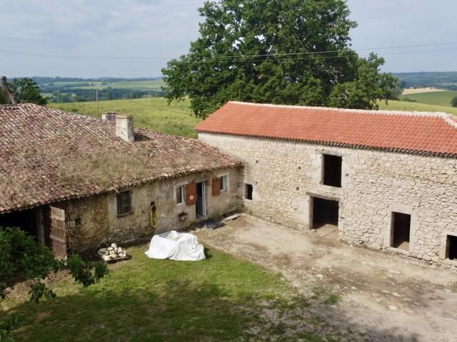 Maison 6 pièces 300 m²