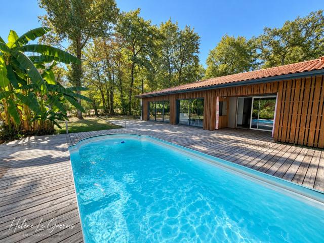 Maison 6 pièces 329 m²