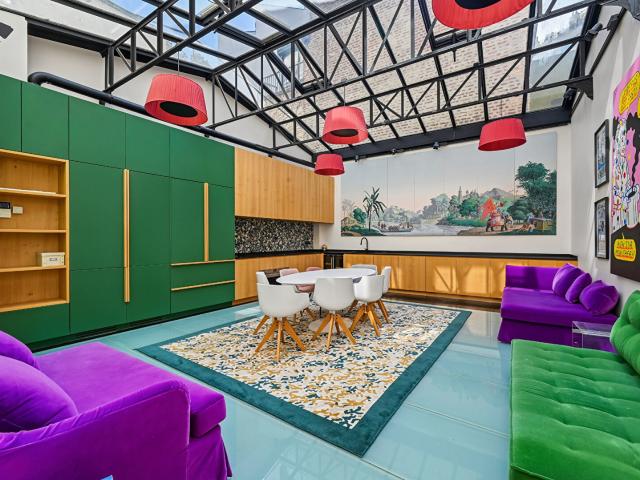 Maison 6 pièces 335 m²