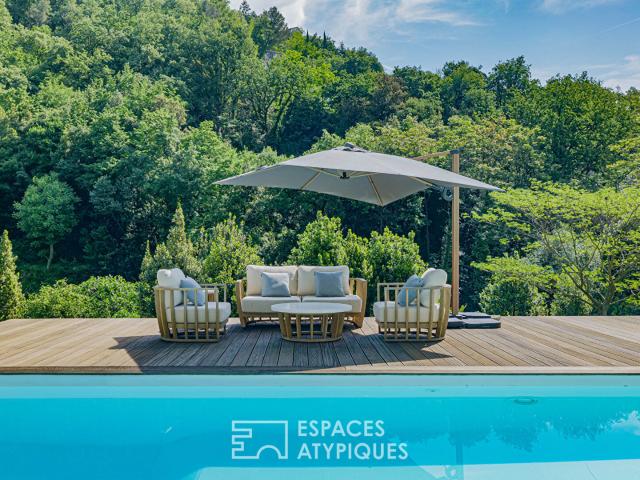 Maison 10 pièces 345 m²