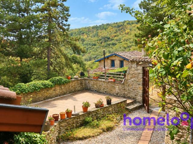 Maison 6 pièces 350 m²