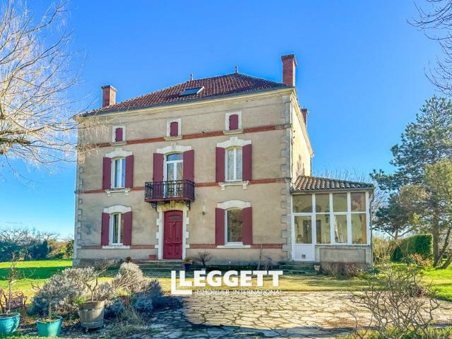 Maison 6 pièces 350 m²