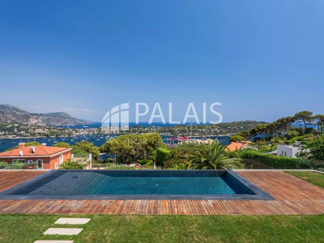 Maison 6 pièces 360 m²