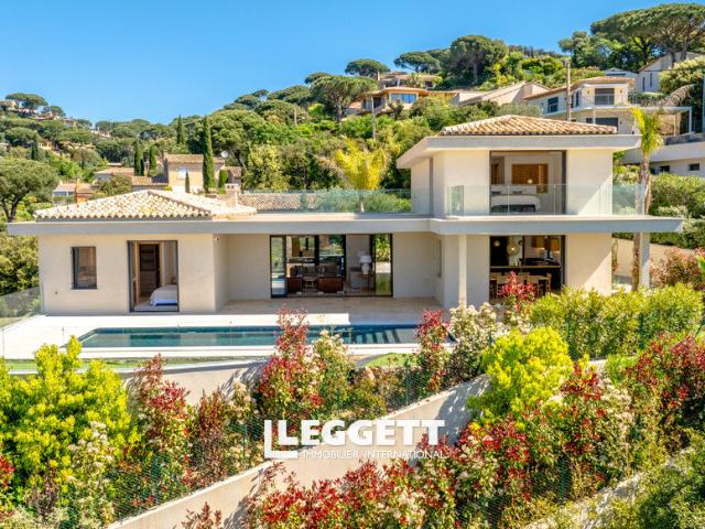 Maison 6 pièces 370 m²