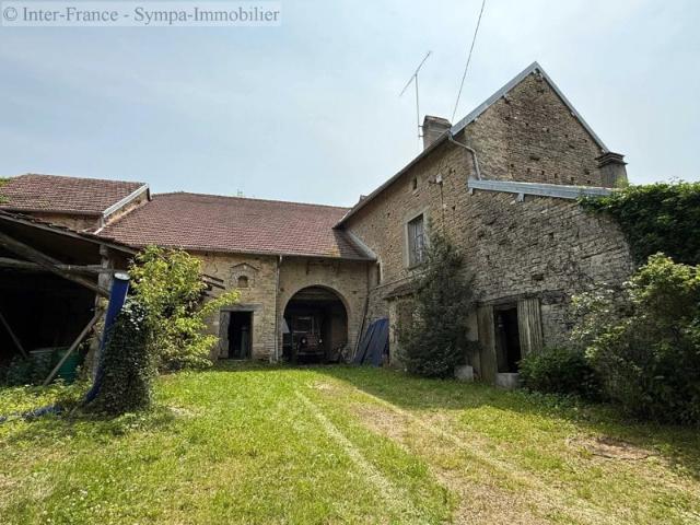 Maison 6 pièces 450 m²