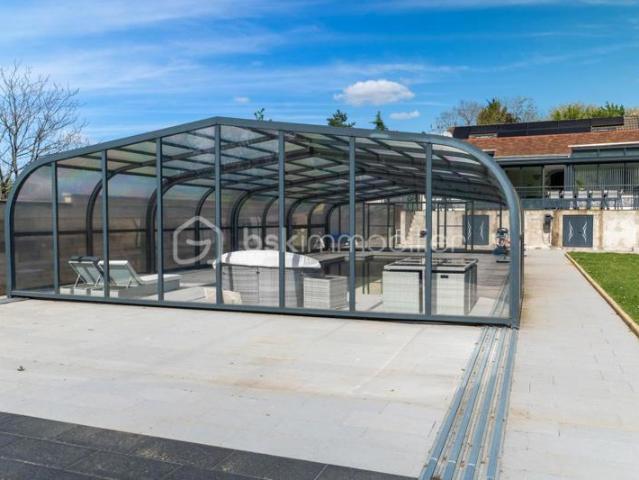 Maison 6 pièces 4 chambres Piscine