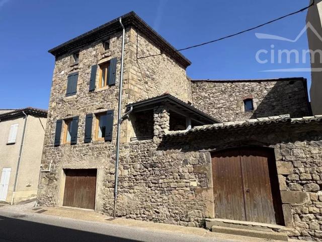 Maison 6 pièces 85 m²