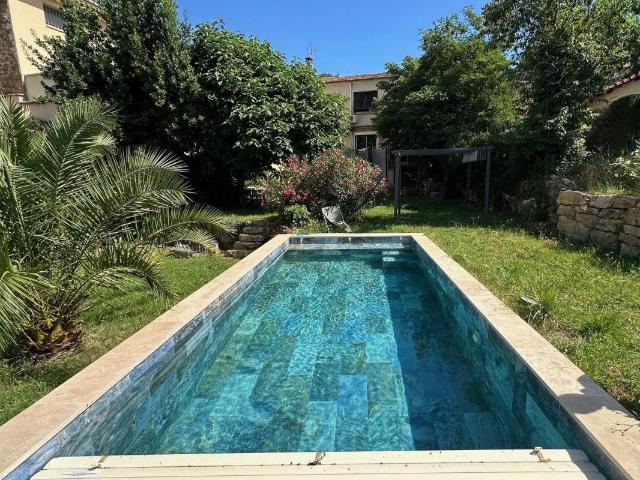 Maison 6 pièces 146 m²
