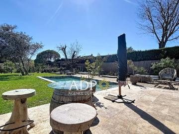 Maison 6 pièces 132 m²