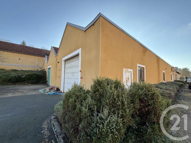 Maison 6 pièces 760 m²