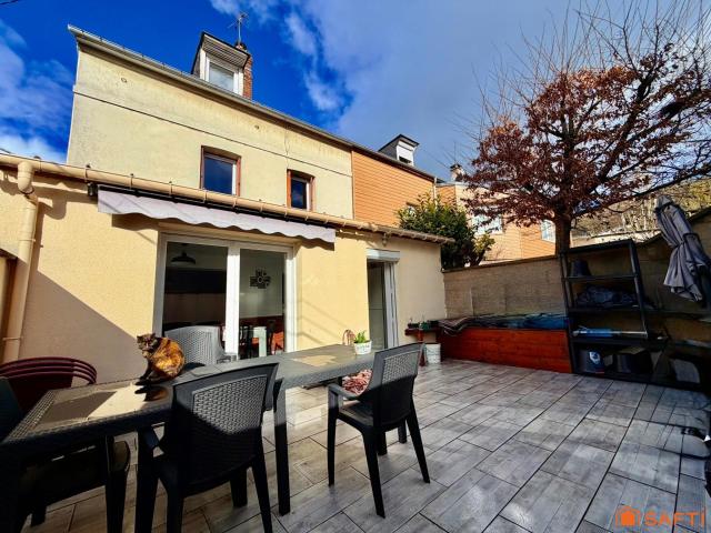 Maison 6 pièces 80 m²