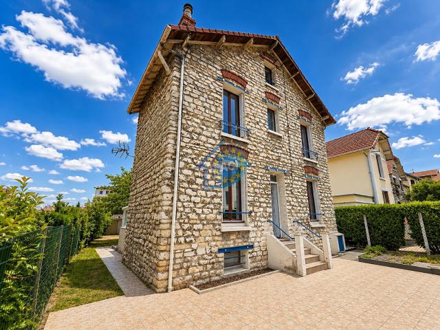 Maison 6 pièces 80 m²