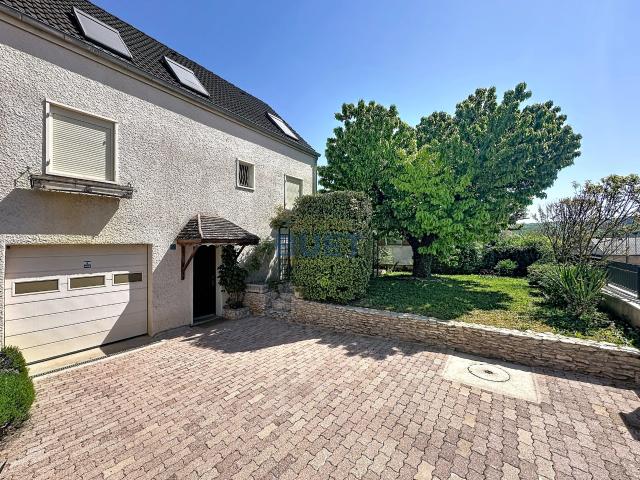 Maison 6 pièces 82 m²