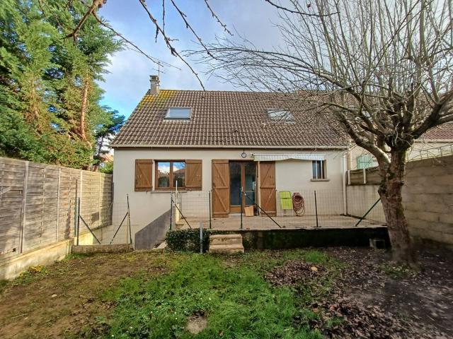 Maison 6 pièces, 84 m² à louer à Grigny 91350