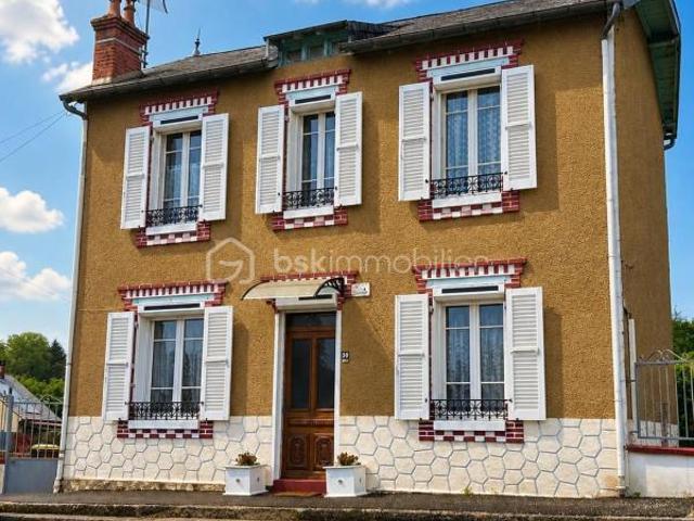 Maison 6 pièces 85 m²