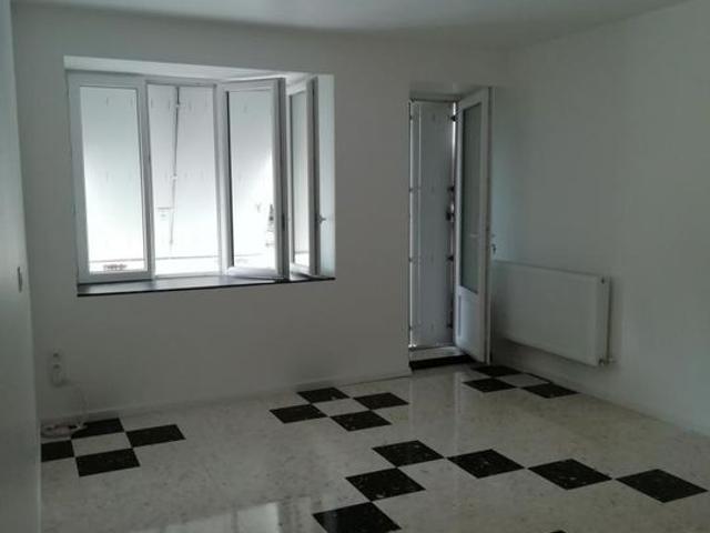 Maison 6 pièces, 90 m² à louer à Le Roc 46200
