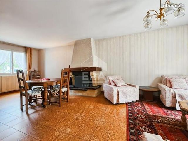 Maison 6 pièces 94 m²