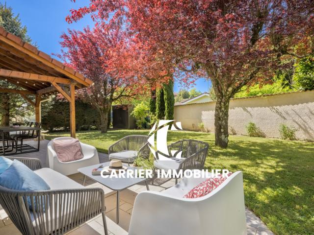 Maison 6 pièces 94 m²