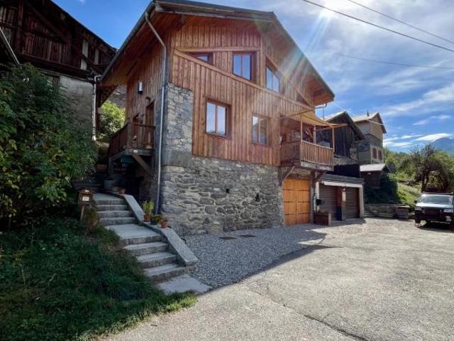 Maison 6 pièces 99 m²