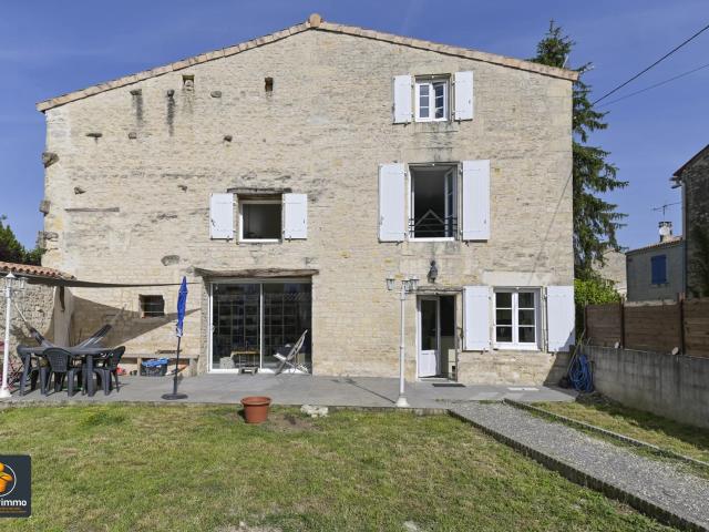 Maison 6 pièces 100 m²